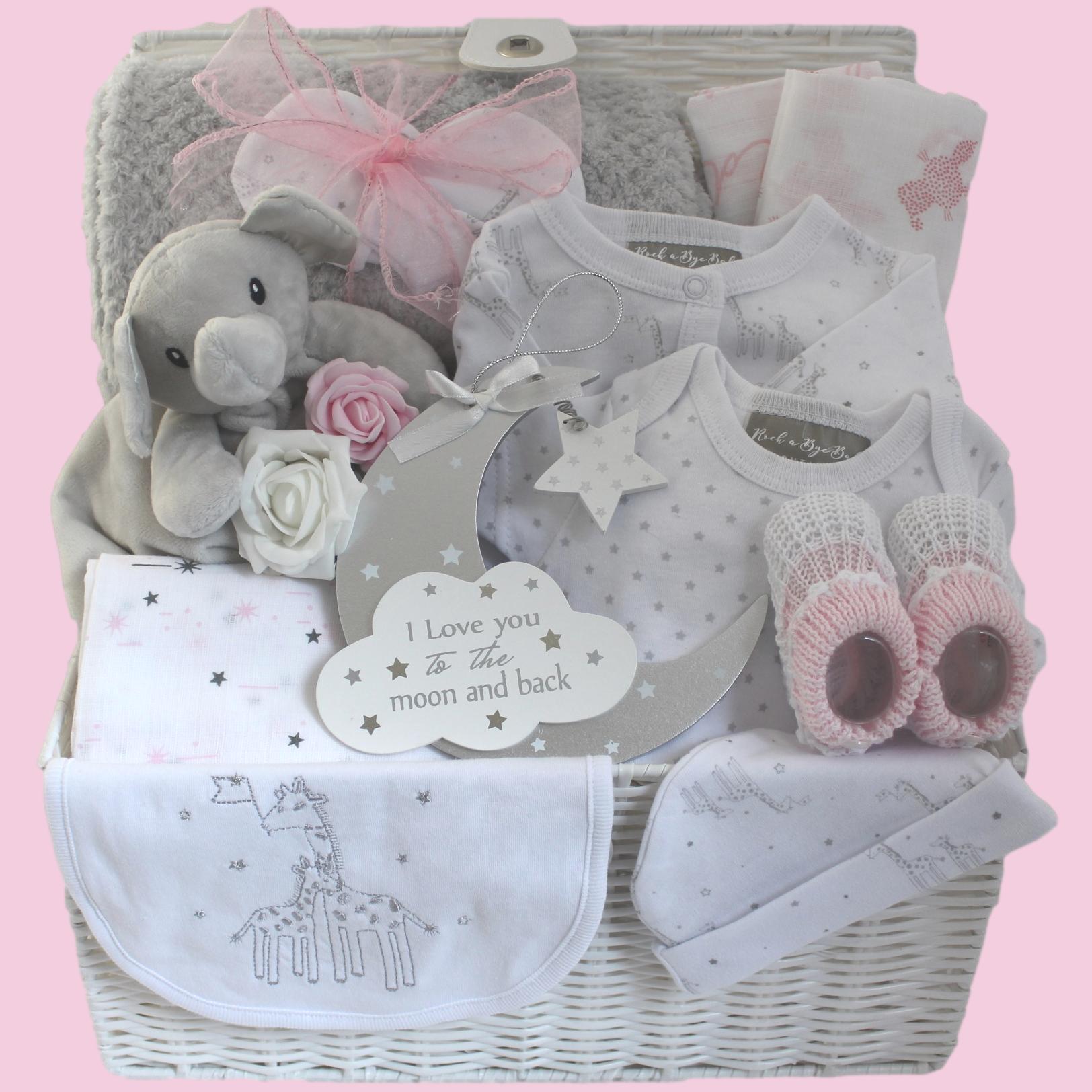 New born best sale baby hamper