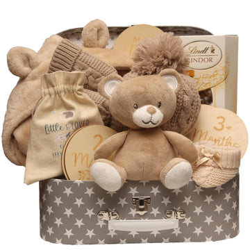 The Beige and Bear Bundle - Unisex Baby Gift Hamper