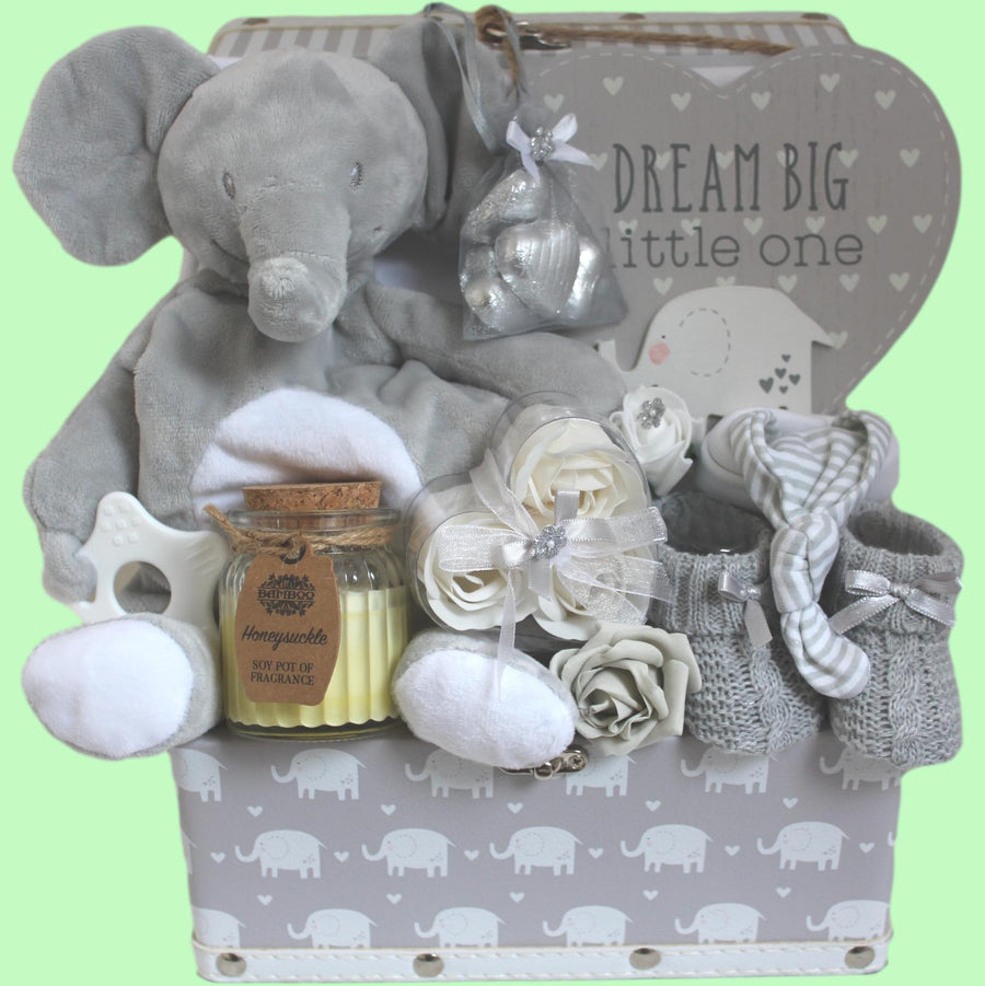 Unisex Pamper Hamper for Baby and New Mummy